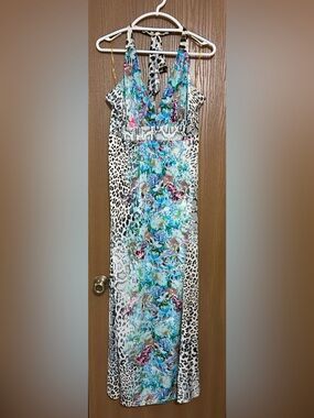 646 Main Animal/Floral Print Halter V-Neck Maxi Dress